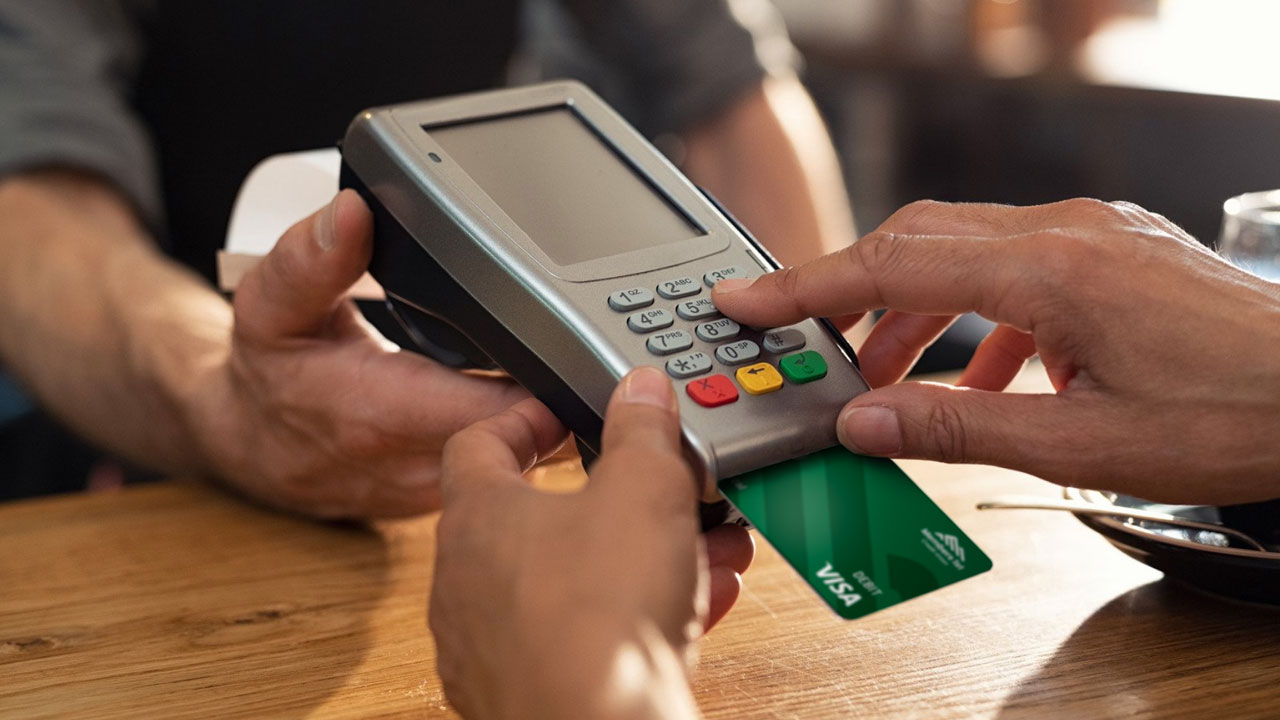 Healthy Habits for your Debit Card