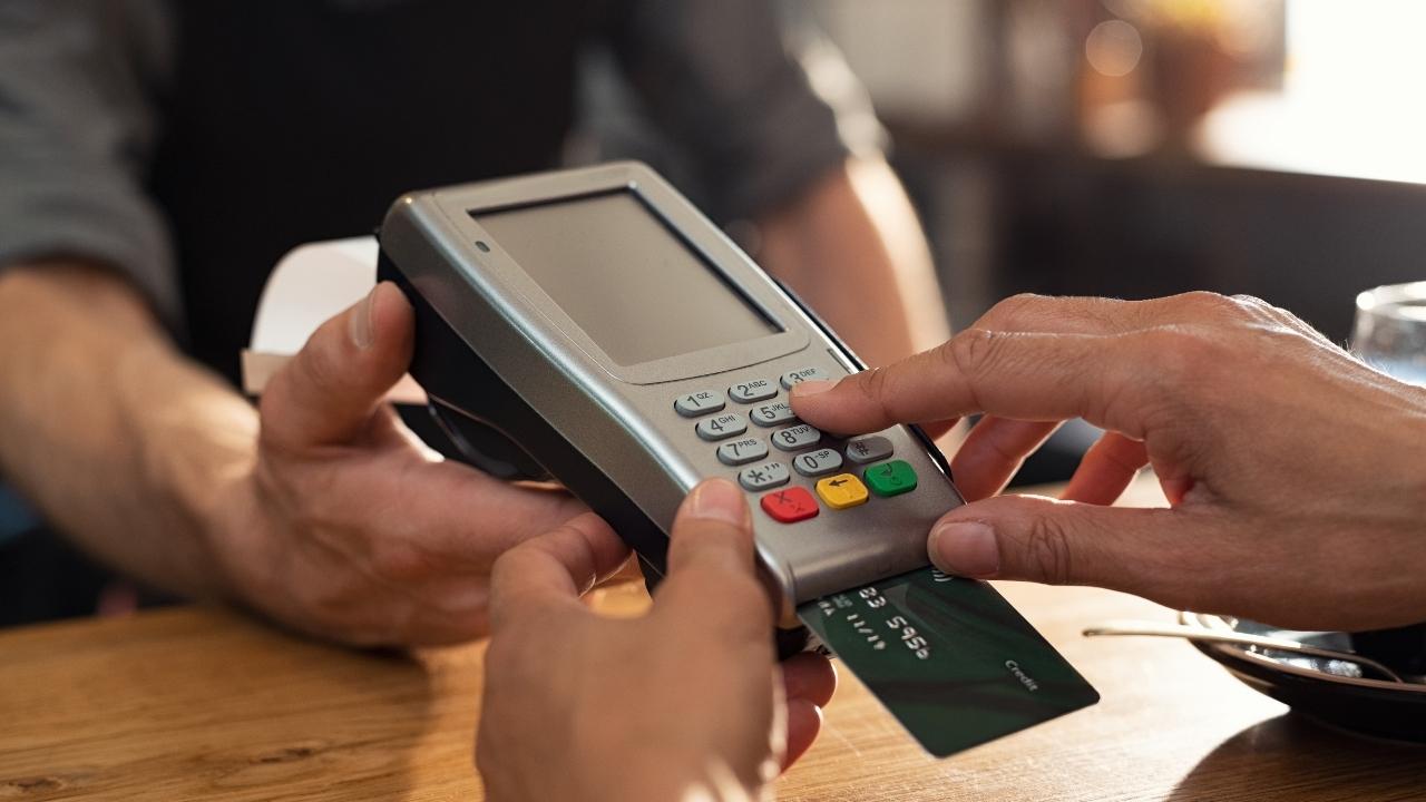 5 Credit Card Mistakes to Avoid During Tough Times