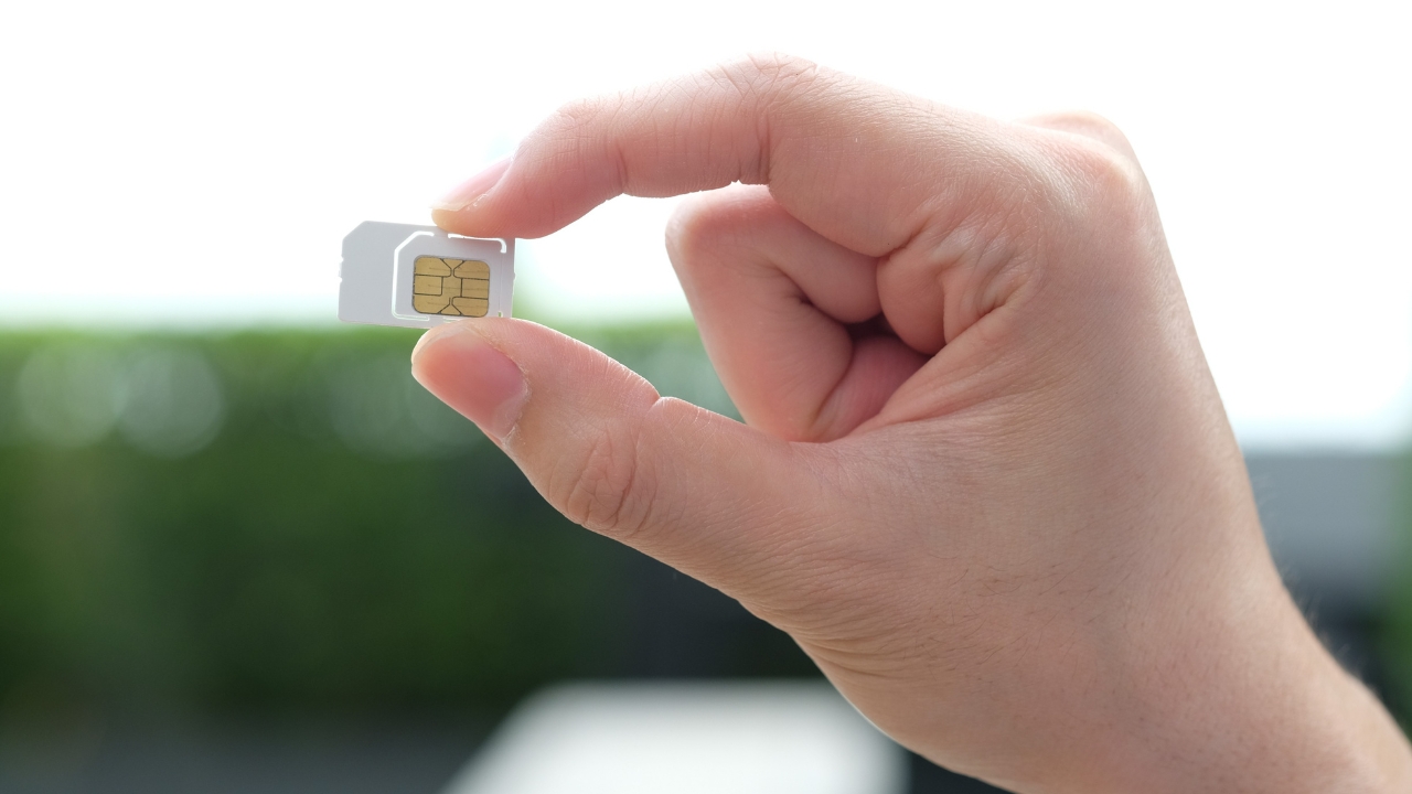 SIM Swapping: The Scam That Hijacks Your Phone (and Your Money)
